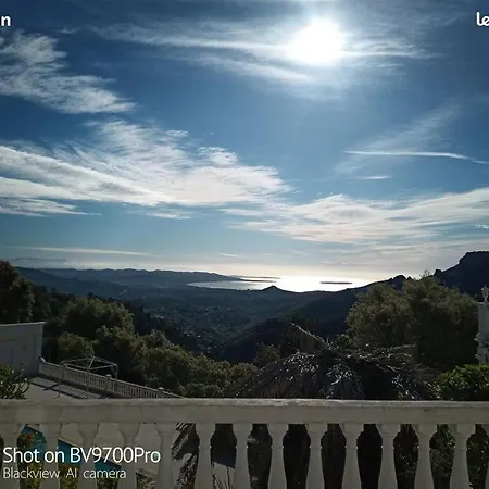 Chambre Vue Feerique Panoramique Calme Piscine Xxl Frejus